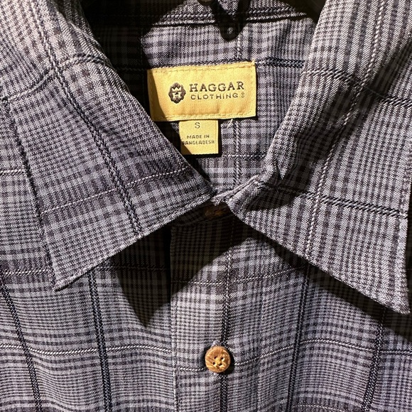 Haggar Men's Navy Plaid Button Down Shirt - Picture 2 of 9